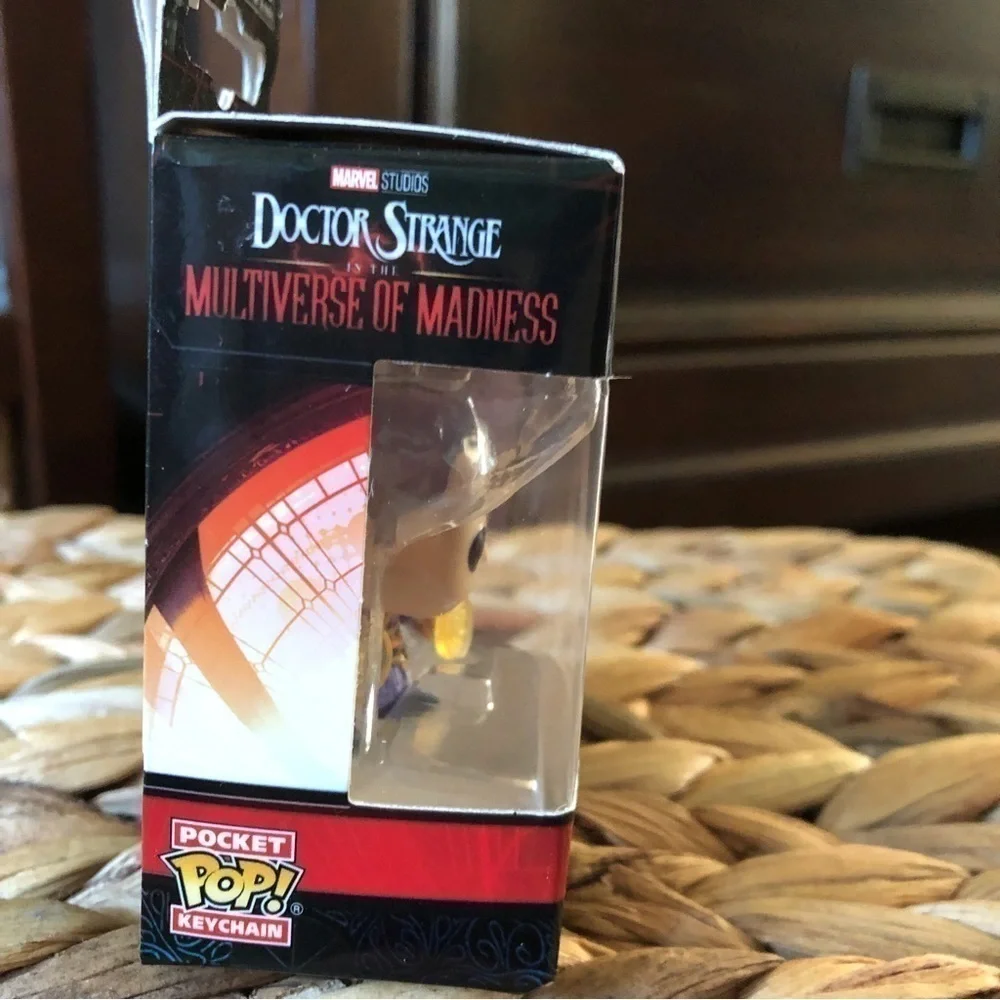 Funko Pop Marvel: Doctor Strange in the Multiverse of Madness, Wong keychain